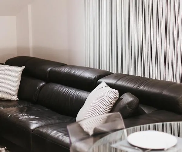 Mk77 - Atiko Apartmán León